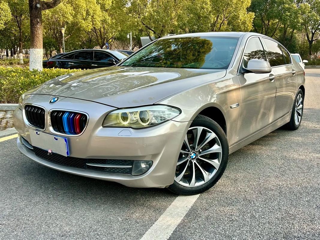 12年宝马523值得买吗(12年宝马523质量怎么样)