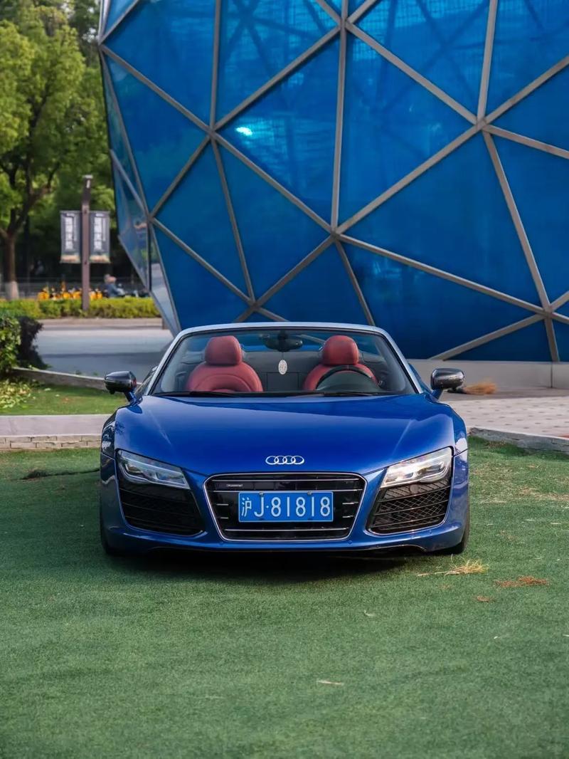 2021款奥迪r8敞篷(奥迪r8敞篷版多少钱2020年)